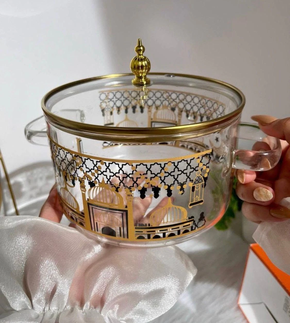 طنجرة زجاج حرارية مع غولد و غطا زجاج و مسكة زجاج